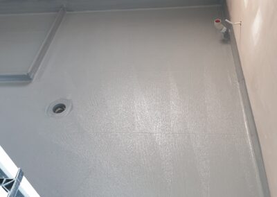 Bathroom Dolphin Court5 400x284