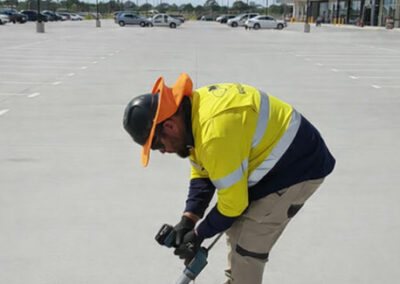 Jointsealingmobilehero2 400x284